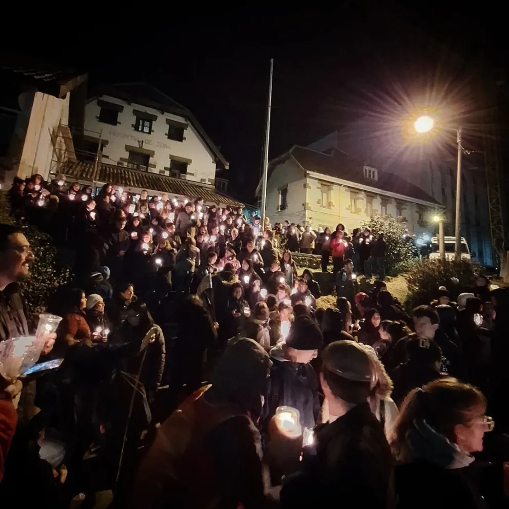 Trabajadores del Hospital Zonal se manifestaron en el Centro Administrativo