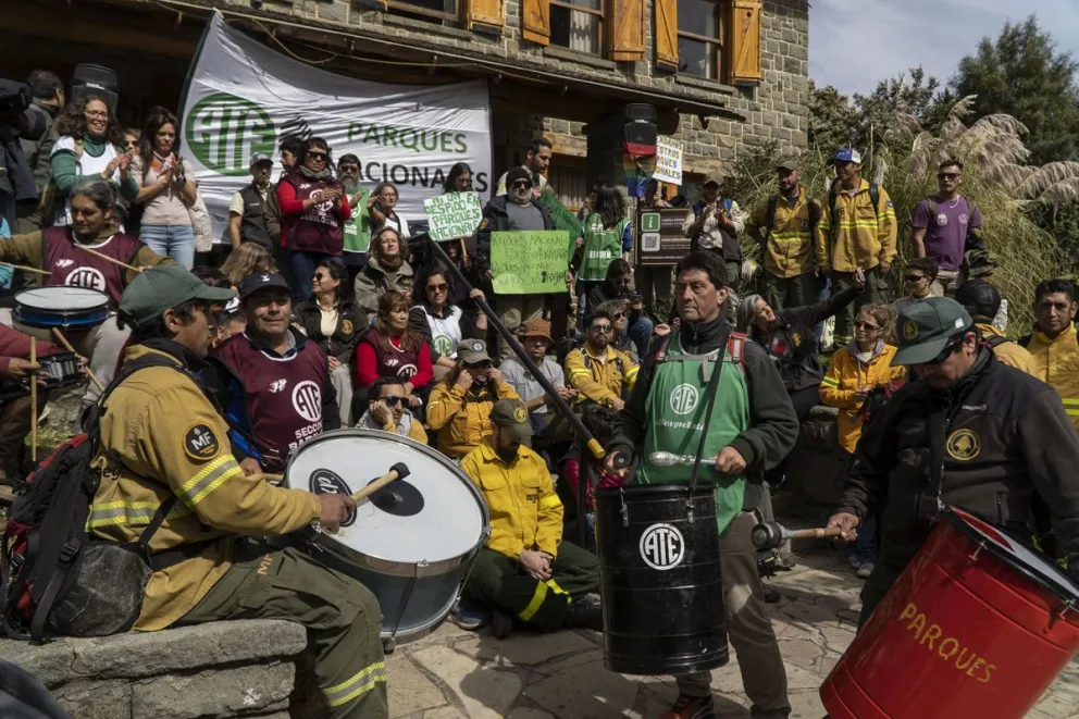 En un contexto de reestructuración, renunció el intendente del Parque Nacional Nahuel Huapi