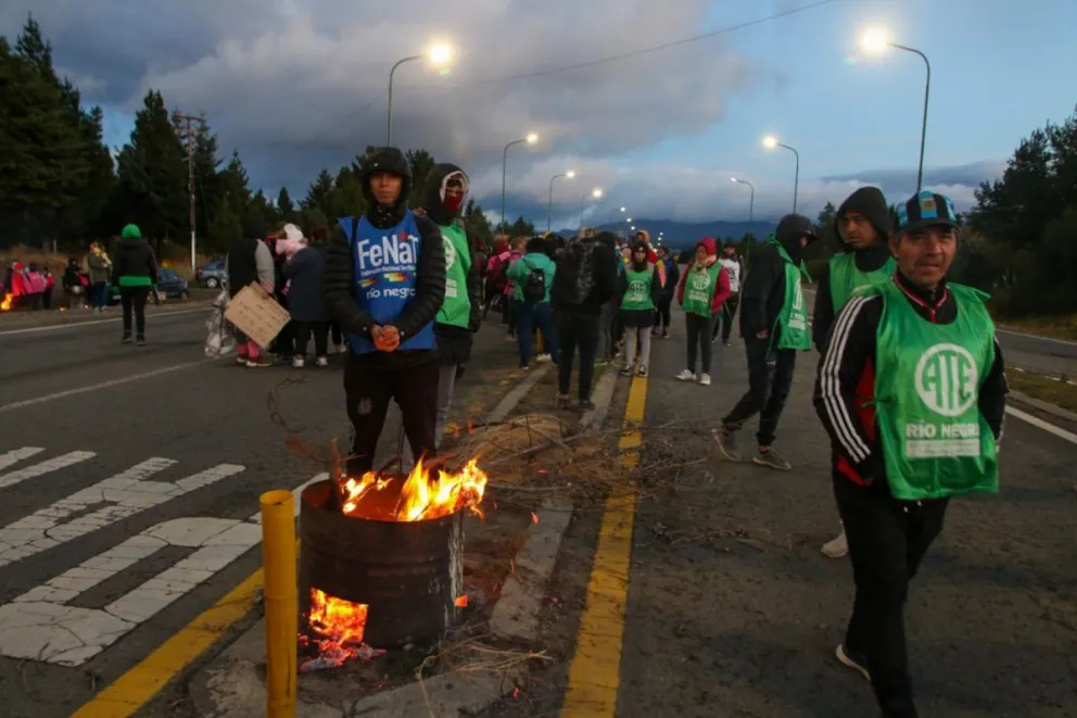 Las medidas sindicales que se realizarán ante la presencia de Milei en la ciudad
