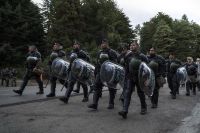 Jubilados de UNTER repudiaron la llegada del Presidente a Bariloche