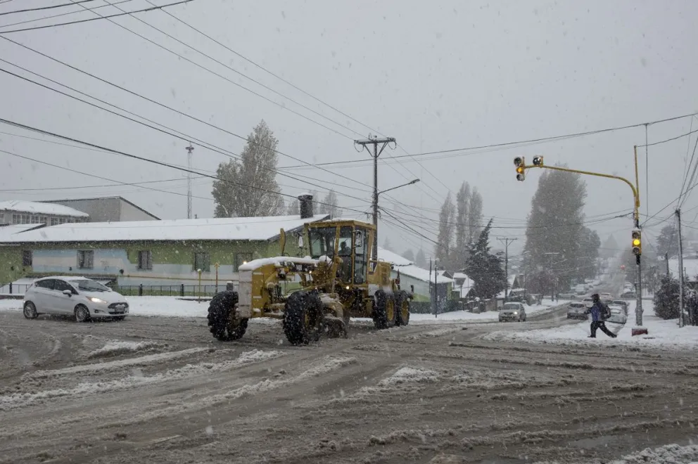 El municipio anunció la compra de nueva maquinaria para afrontar la temporada invernal