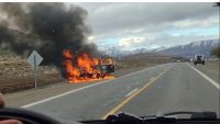 Una camioneta se incendió por completo en la ruta 237