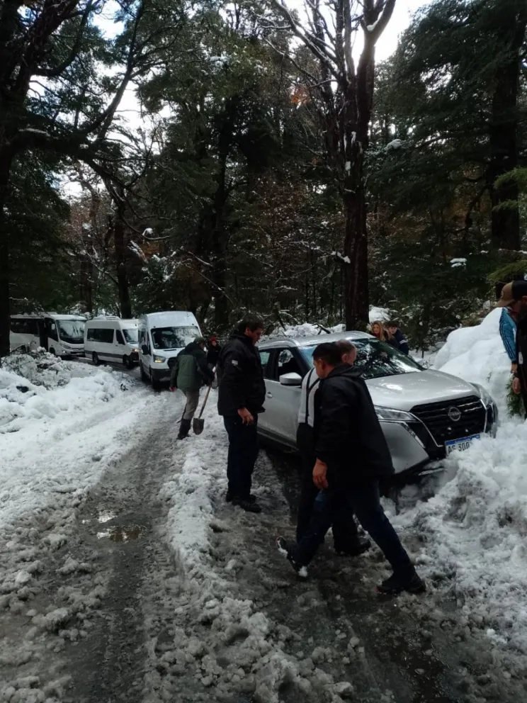 Este miércoles, el camino a Tronador estará habilitado solo para 4x4