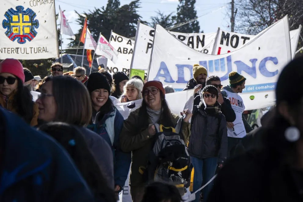 La primera jornada de paro coincide con el debate en el Senado de la Nación de la reforma laboral. Foto: Marcelo Martínez.