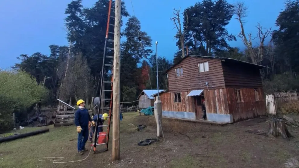 Llevaron energía eléctrica a pobladores de El Manso Inferior