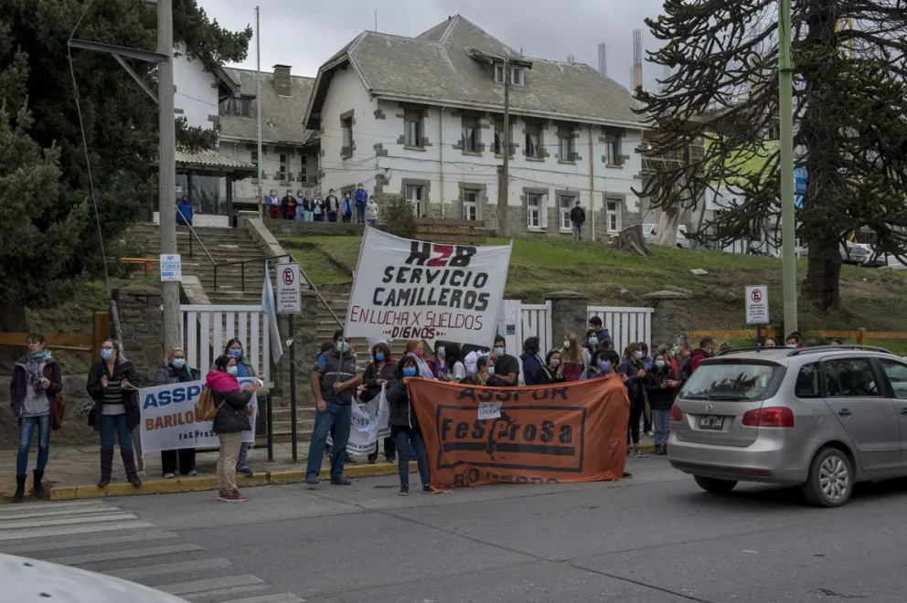 Continúan los reclamos en el área de salud provincial. Foto archivo: Marcelo Martínez