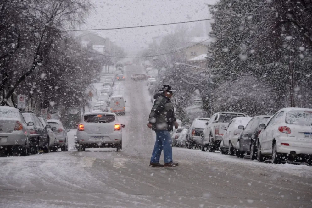 Alerta meteorológica: se esperan nevadas para este lunes