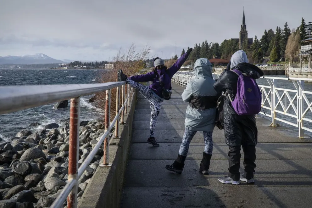 Turistas aprovecharon el fin de semana largo para recorrer Bariloche