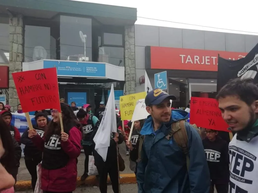 Organizaciones sociales cuestionaron la implementación de la tarjeta alimentaria