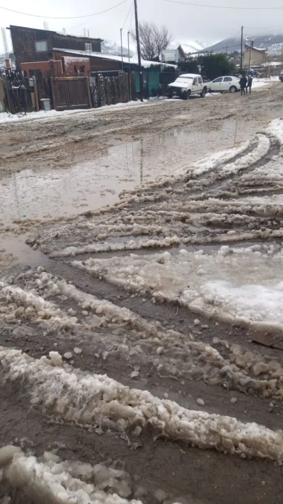 Fotos: así quedaron las calles de los barrios del sur luego de la lluvia