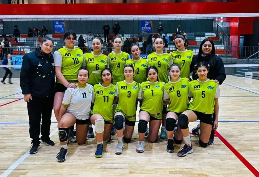 Las chicas del Sub14, grandes protagonistas. Abajo, los otros tres seleccionados provinciales. Fotos: gentileza.