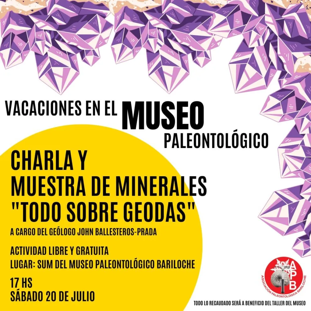 Interesante charla sobre minerales en el museo.