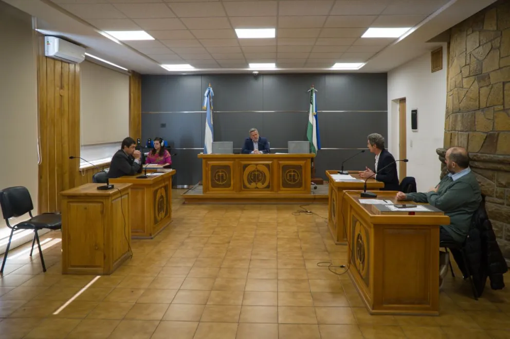 Este miércoles se realizó una breve audiencia para solicitar que se declare en rebeldía a Alves Ferreira.Foto: Marcelo Martínez.