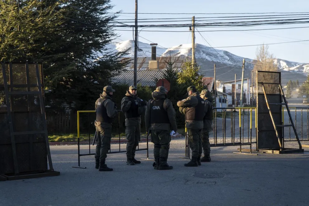 Algunas de las personas imputadas por usurpación en Mascardi, brindaron su testimonio este lunes. Foto: archivo Marcelo Martínez.