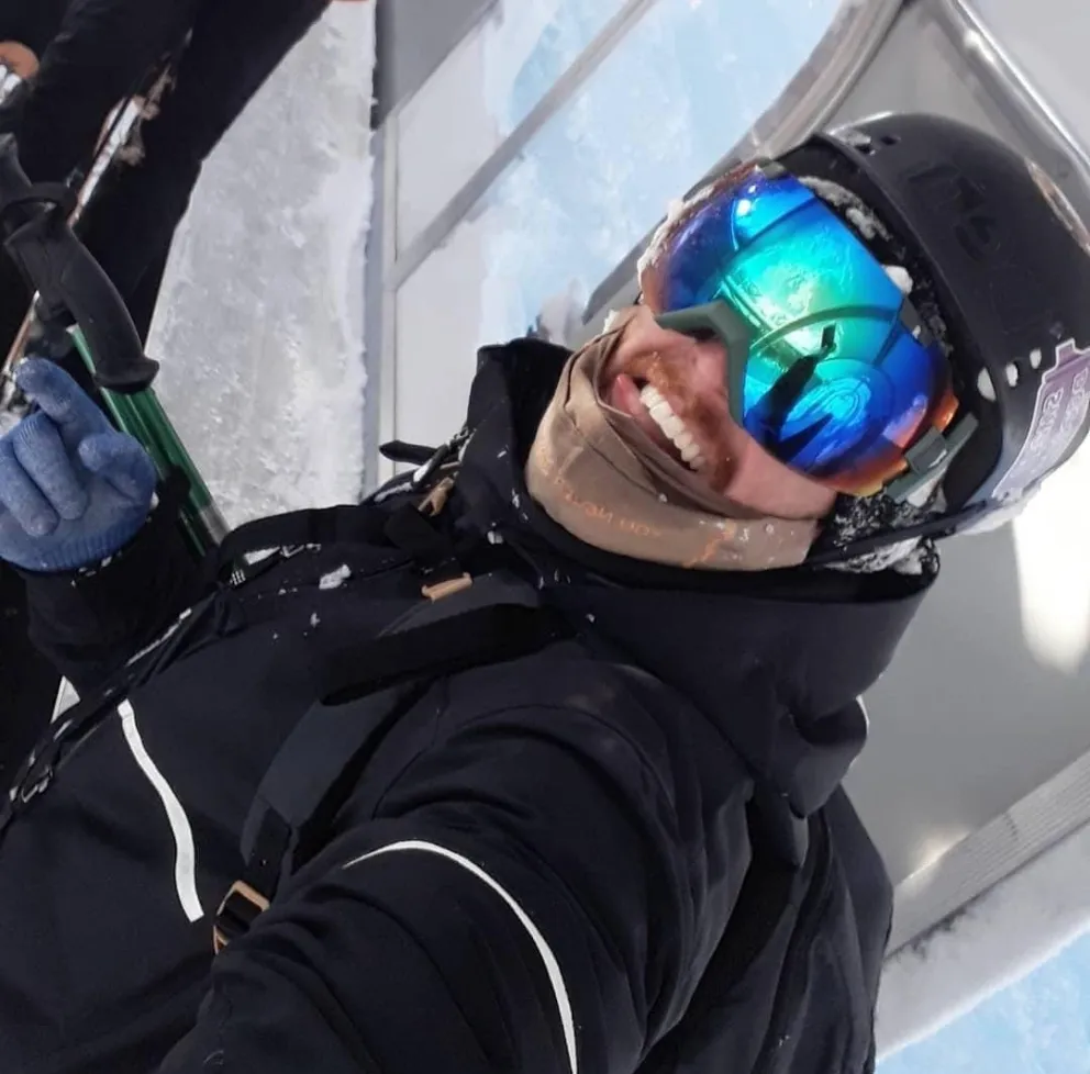 Augusto Gruttadauria se logró comunicar al 911 a las 2.53hs desde el teléfono de Andrea. Foto: Instagram