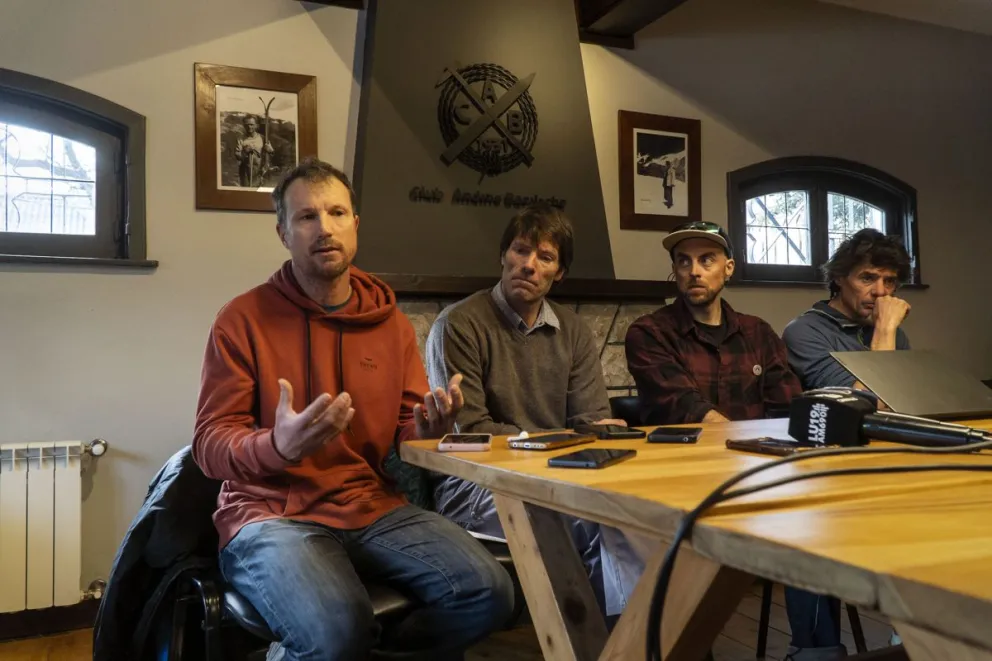 Luciano Fiorenza, Craig Ross, Julián López y Nahuel Campitelli (de izq. a der.) presentaron el informe este lunes. Foto: Marcelo Martínez.