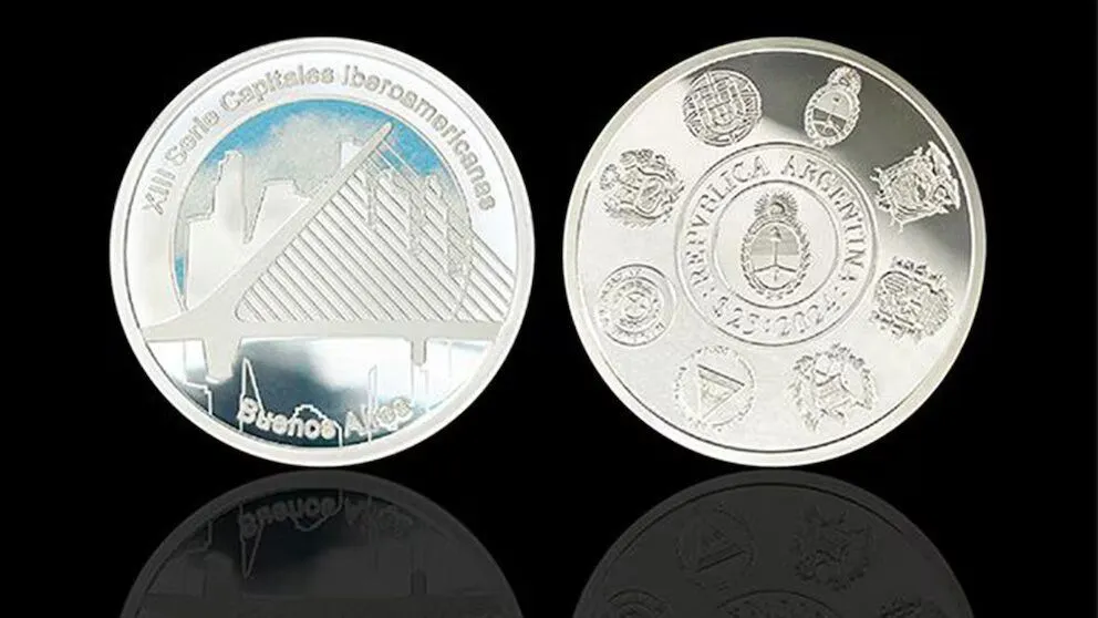 Se emitieron 2.500 ejemplares de esta nueva moneda conmemorativa, acuñada en plata. Foto: ilustrativa.