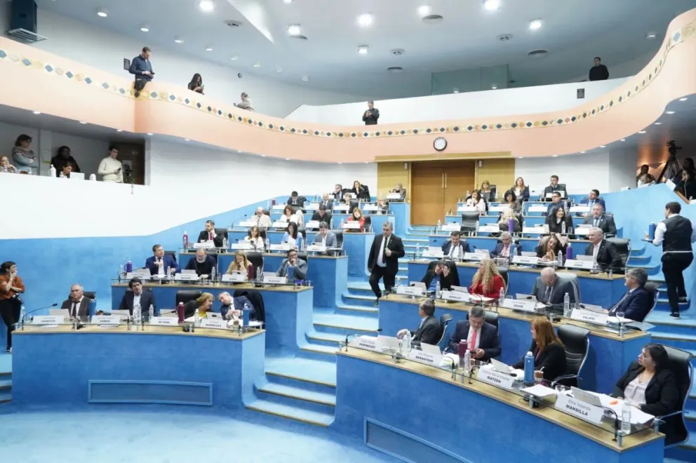 La Legislatura aprobó la eliminación de 367 tasas cobradas a organismos provinciales. Foto: Ilustrativa.