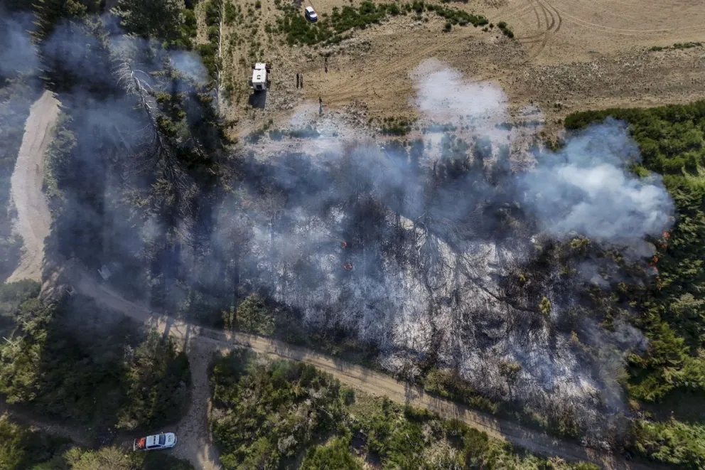 Las llamas fueron extinguidas en una hora. Foto: Marcelo Martínez