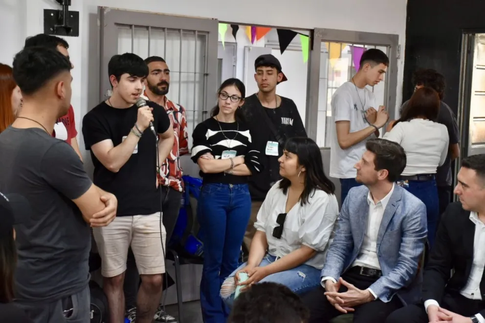 Más de 80 estudiantes de distintos puntos del país debatirán sobre juventudes en Bariloche. Foto: gentileza