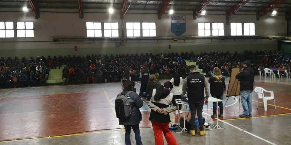 SOYEM insiste con un aumento del 15 % trimestral y un bono de 150 mil pesos. Foto: Prensa SOYEM.