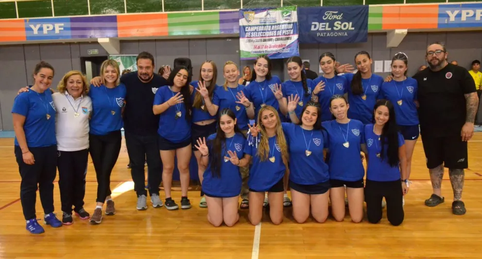 La selección sub 16 de la AHBLS se consagró tetracampeón Argentino. Foto: Mauro Rivera