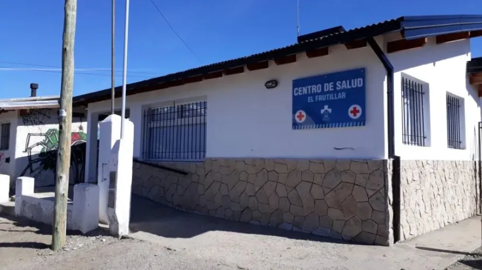 Sustrajeron dos saturómetros, un hemoglucómetro para el control de glucemia, pinzas, termómetros y linternas.