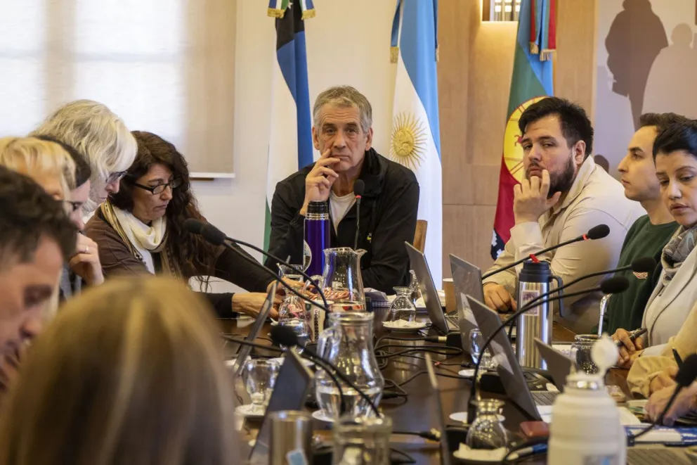 Hasta los mismos concejales de la oposición le solicitaron a Hercigonja que revierta su renuncia. Foto: Marcelo Martínez.