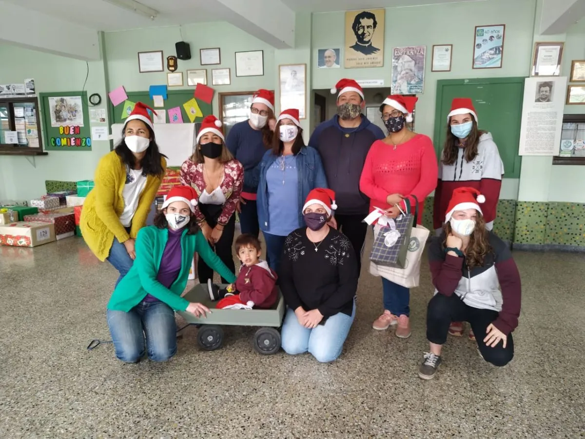 A solidarity campaign suggests giving Christmas boxes to those who need it the most | ANBariloche