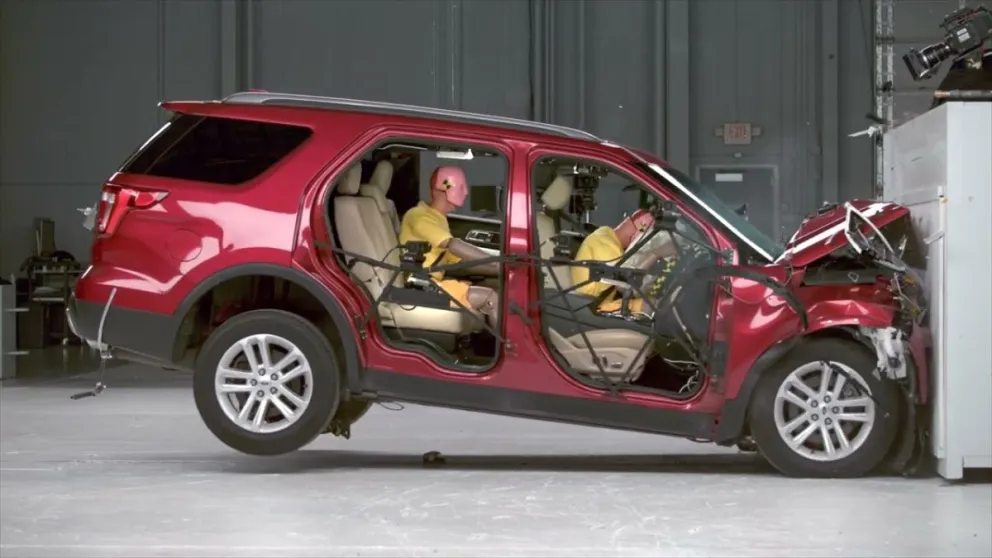 La explicación de un fenómeno físico que sucede en los choques a gran velocidad. Foto: ilustrativa.