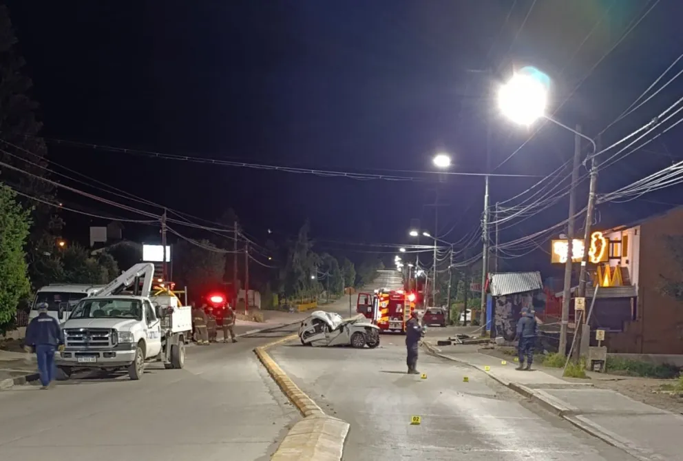 La joven que protagonizó el violento accidente en Pioneros se encuentra en grave estado. Foto: gentileza