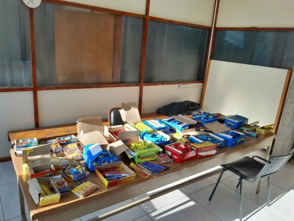 Todavía no se calculó el monto de la multa por venta de pirotecnia. Foto: Bariloche informa.