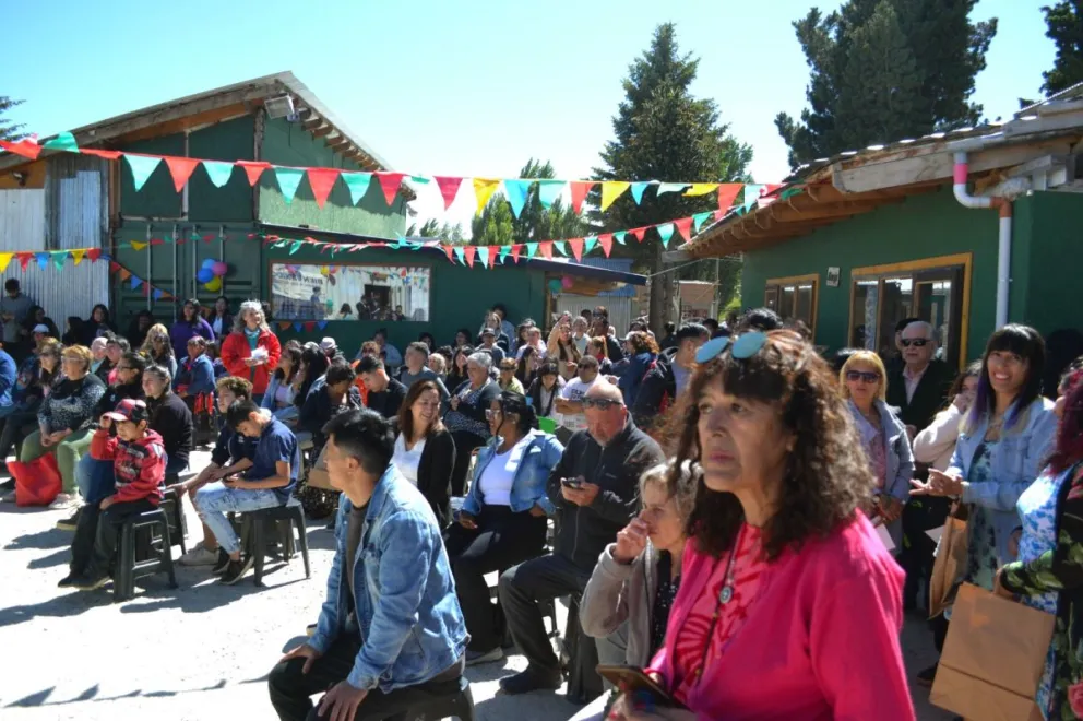El acto cerró con un almuerzo familiar y mucha diversión. Fotos: gentileza.