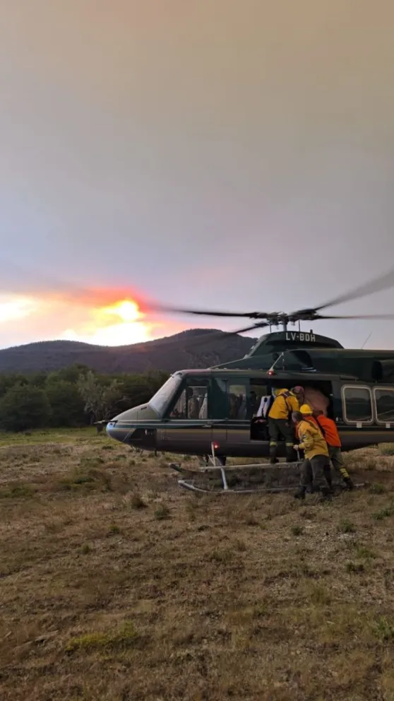 En el campamento base, se encuentran trabajando 46 brigadistas. Foto: Parques Nacionales.