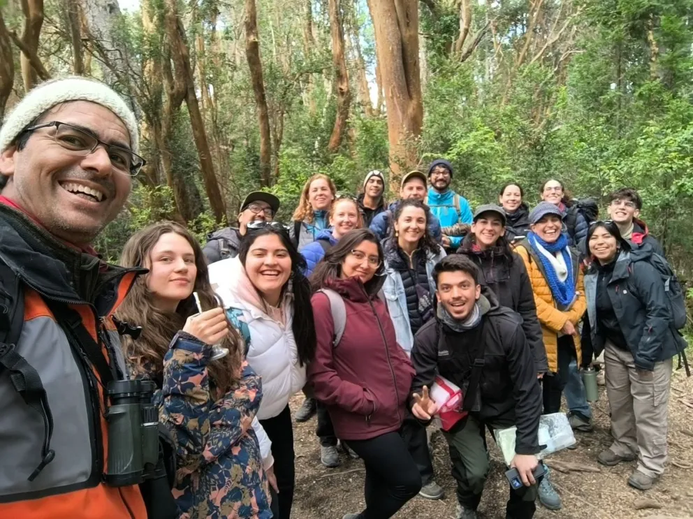El grupo en el Parque Nacional Los Arrayanes. Foto: gentileza