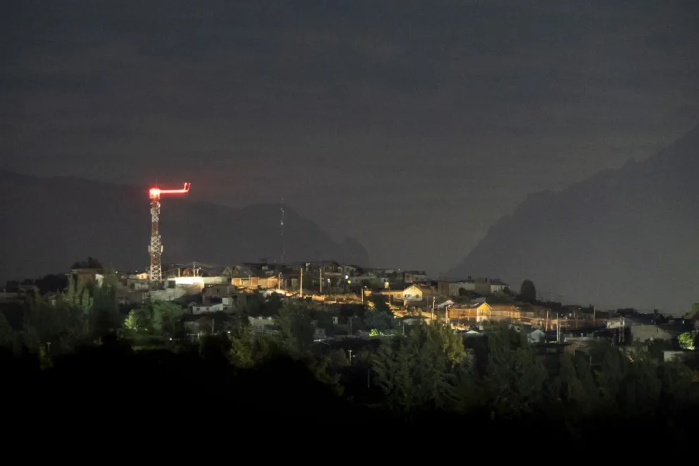 El corte se registró este viernes minutos antes de la medianoche. Fotos: Marcelo Martínez.
