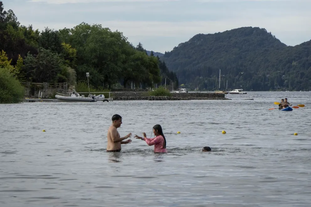 Estalló el verano...en primavera. A cuidarse del calor este domingo. Foto ilustrativa: Marcelo Martínez