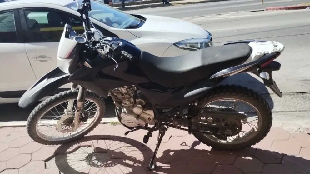 El joven de 15 años quedó a disposición de las autoridades competentes. Foto: Prensa Policía de Río Negro.