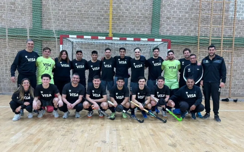 El plantel argentino ya en Croacia, jugando y armando el debut. Foto: gentileza.