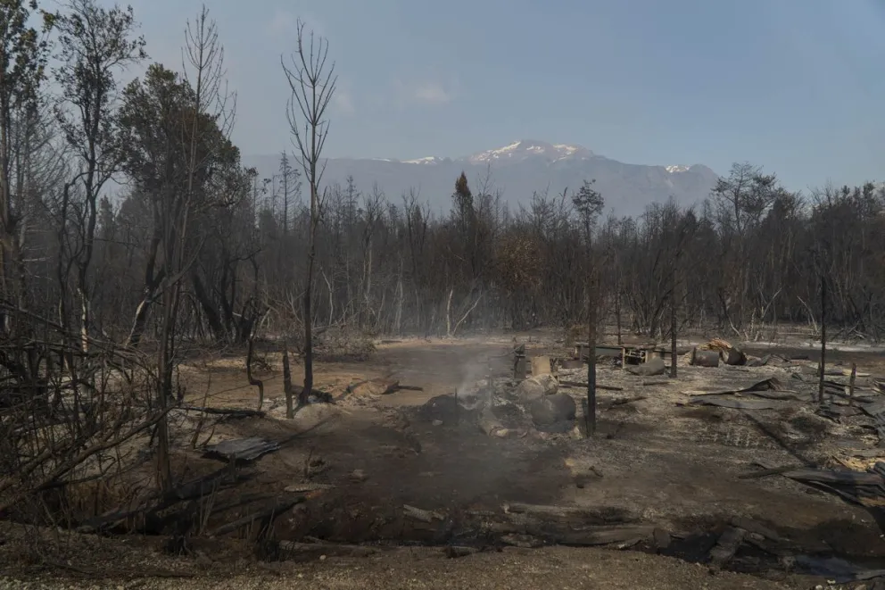 La emergencia ígnea establece multas para quienes realicen fuego en la región. Foto: Marcelo Martínez.