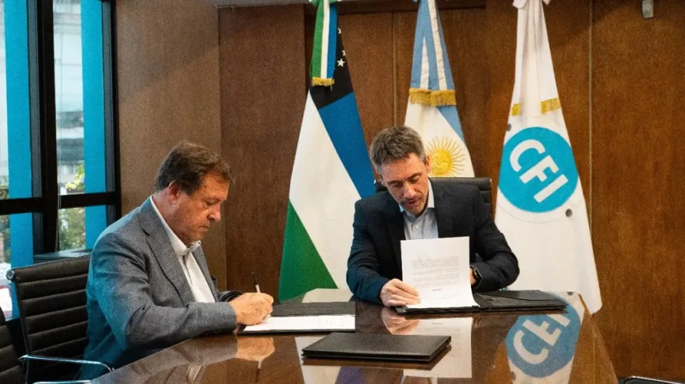 La Provincia ejecuta estrategias para mitigar los efectos del incendio. Foto gentileza. 