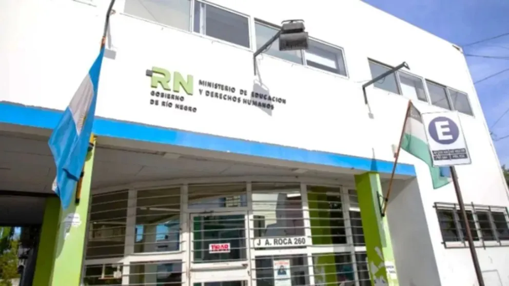 UnTER realizó una fuerte denuncia contra el Gobierno provincial en cuanto al régimen de licencias médicas docentes.