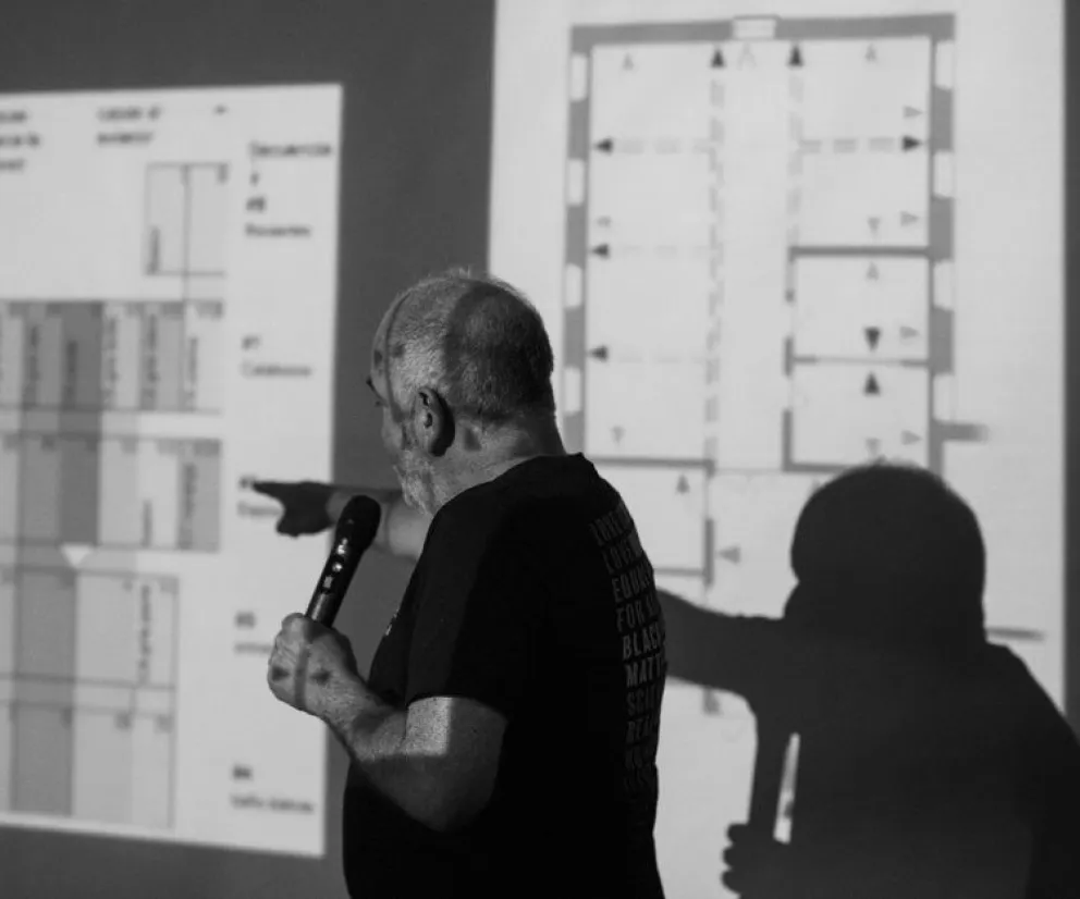 El forense Guillermo Pregliasco debatirá junto a los presentes cuando finalice el documental. Foto gentileza