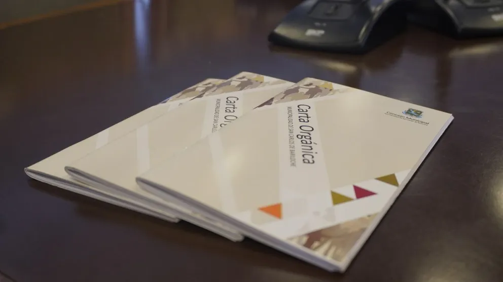 Un total de 12 mujeres y 9 hombres se inscribieron para el cargo. Foto: ilustrativa.