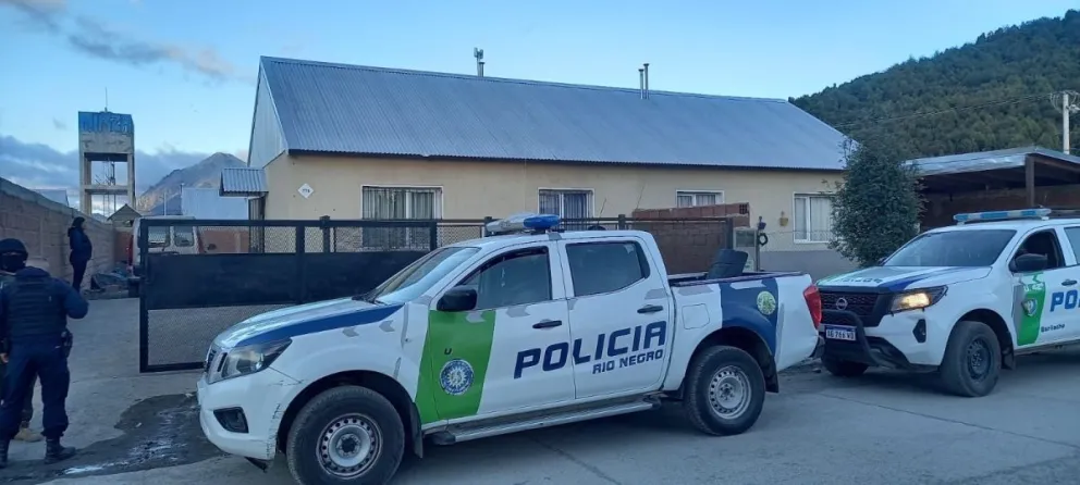 Nuevos allanamientos en Bariloche con resultado positivo. Foto gentileza: Policía RN
