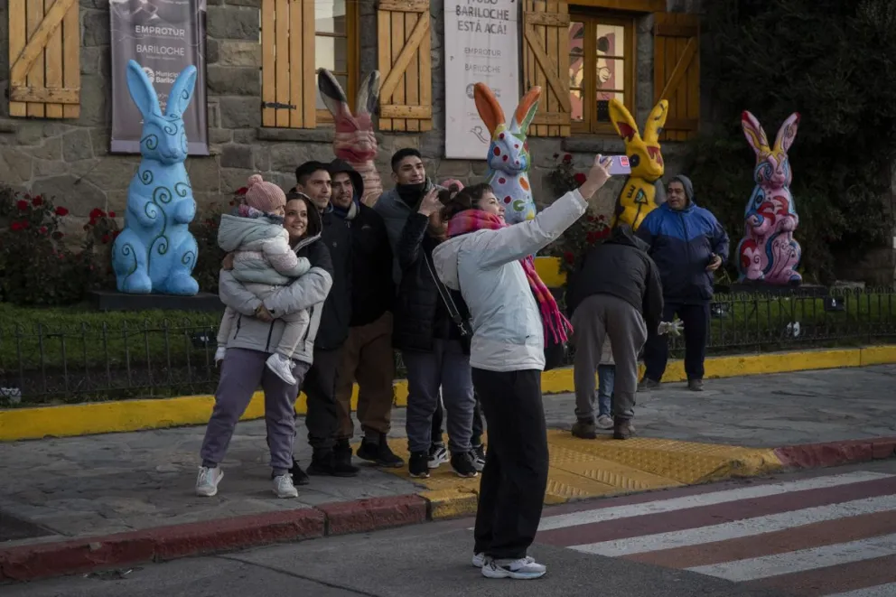 98% de ocupación y 10 mil millones de pesos para Bariloche en semana santa. Foto: Marcelo Martínez