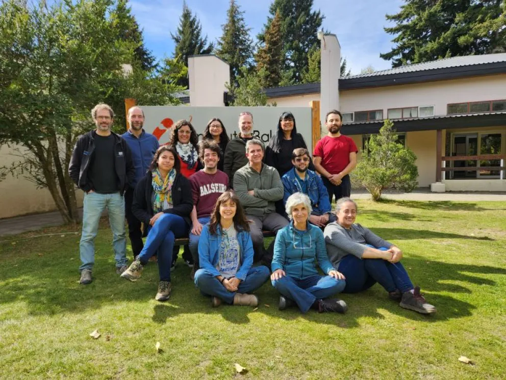 Habrá experimentos, información sobre su oferta educativa, una mesa redonda y mucho más. Foto: Prensa Instituto Balseiro.