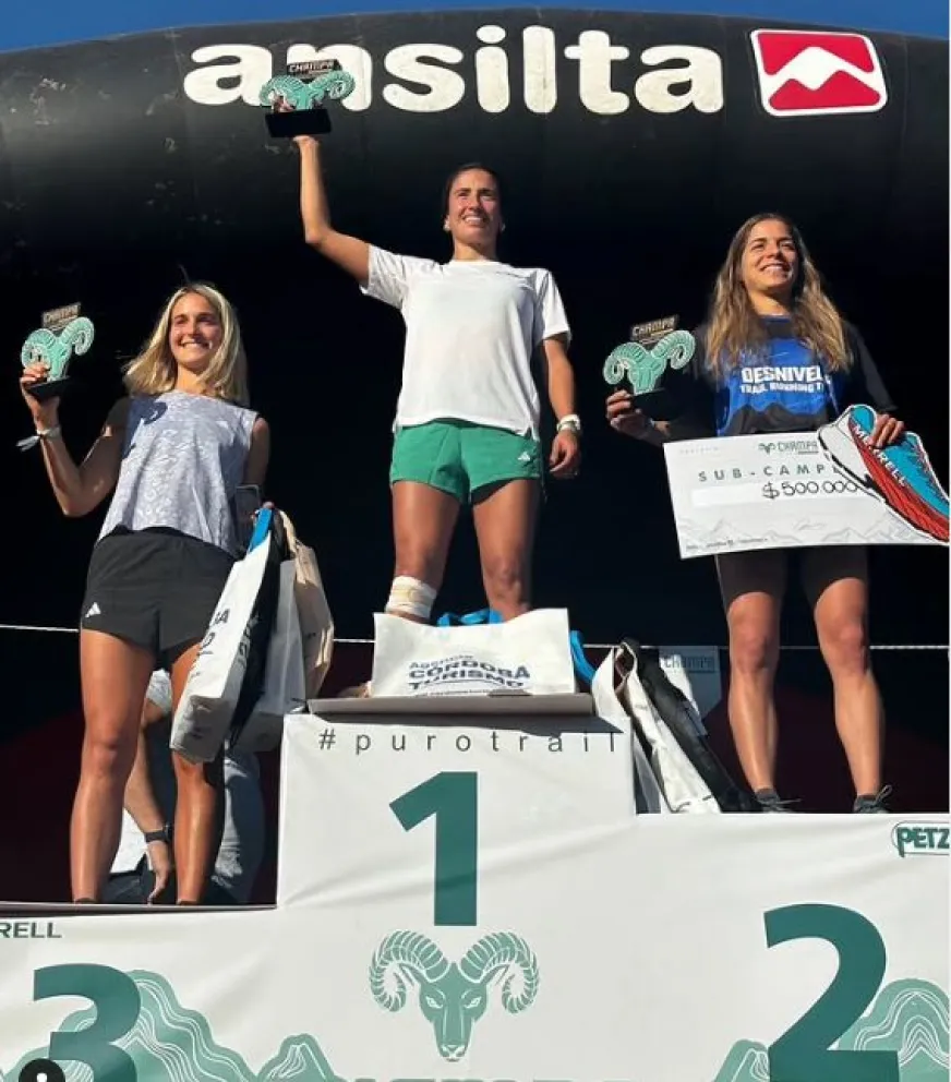 Emilia, a la derecha, con un gran segundo puesto y el subcampeonato nacional. Fotos: gentileza.