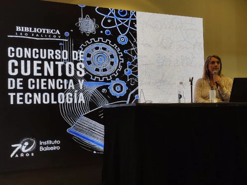 El concurso fue anunciado en la Feria del Libro de Buenos Aires. Foto: Prensa Instituto Balseiro.