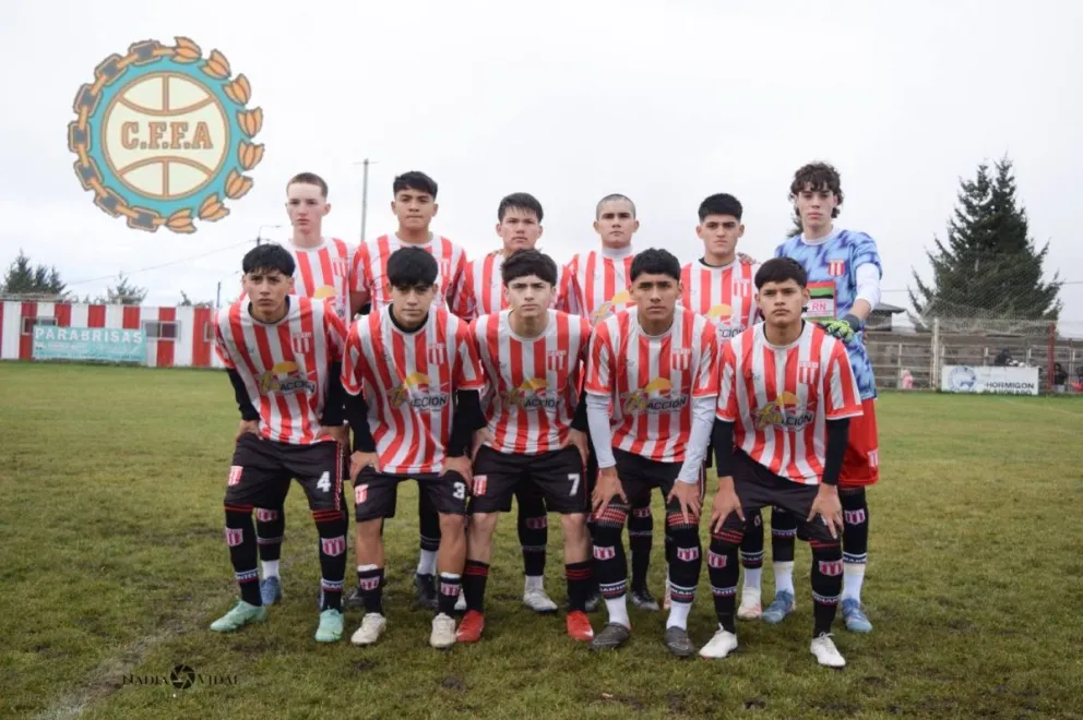Estudiantes Unidos y sus tres categorías sumaron mucho jugando en casa. Foto: facebook Estudiantes Unidos.